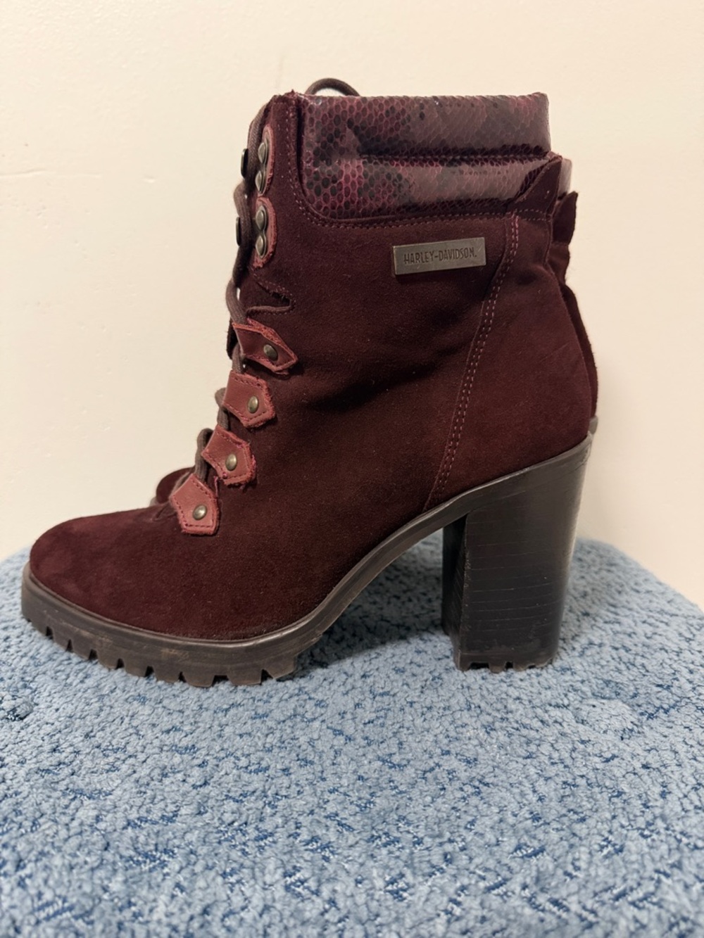 Harley-Davidson Women's Burgundy Suede Lace-Up Heeled Boots - Picture 3 of 14